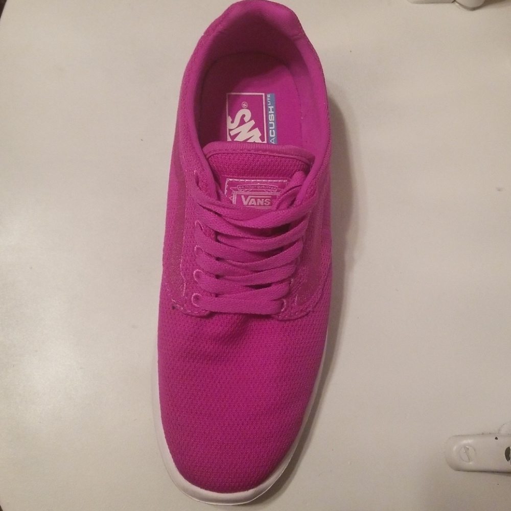 Purple vans - Picture 2 of 4